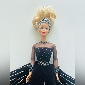 Elegant Barbie Happy Holidays Special